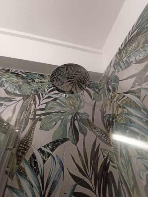 Iris Apartment, Comfort E Stile Nel Cuore Di Bisceglie Exterior foto