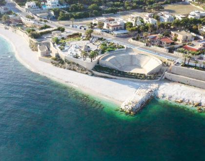Iris Apartment, Comfort E Stile Nel Cuore Di Bisceglie Exterior foto