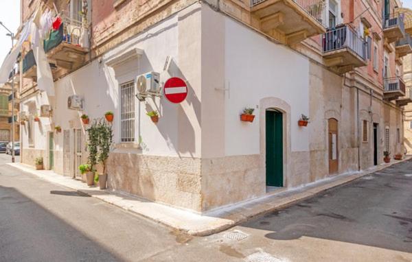 Iris Apartment, Comfort E Stile Nel Cuore Di Bisceglie Exterior foto